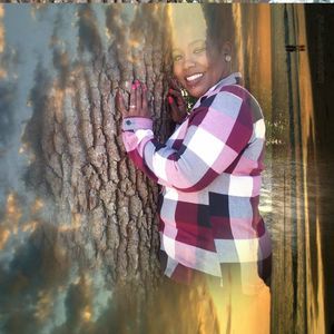 Meet your Posher, Lekendra